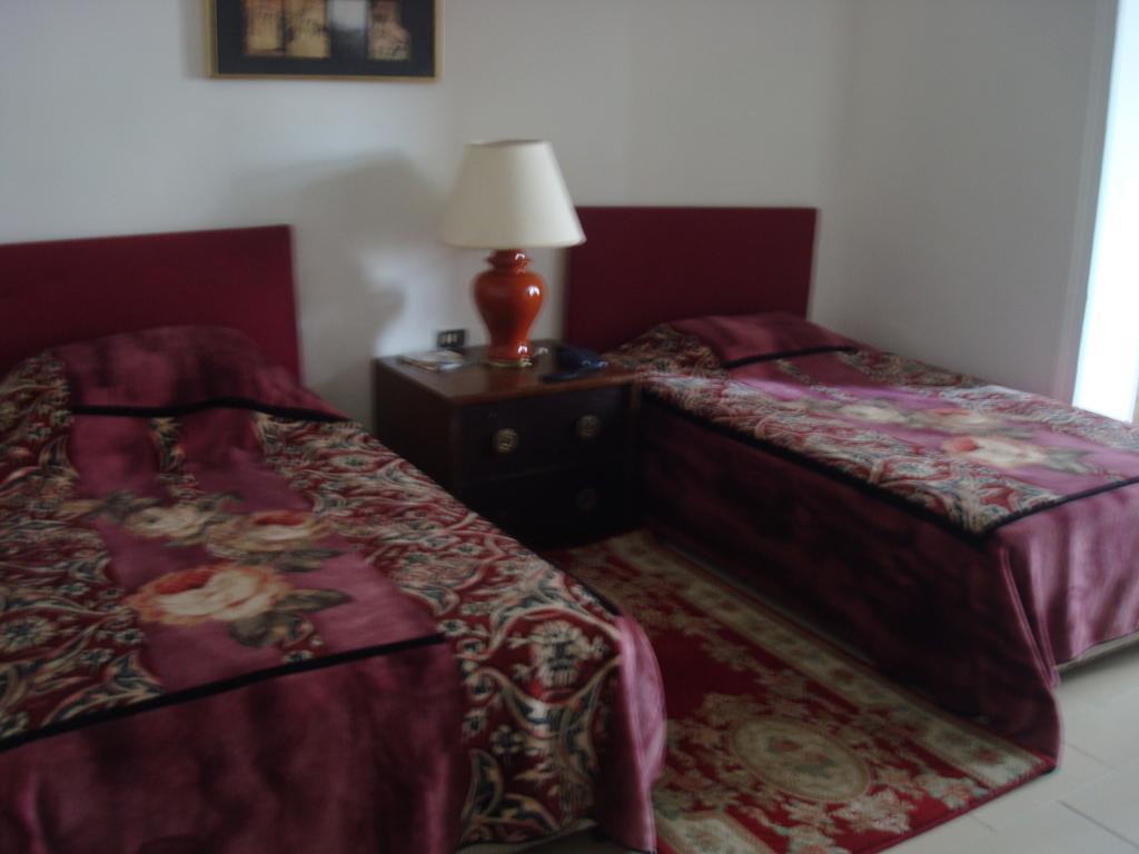 Dove Hotel Amman Rum bild